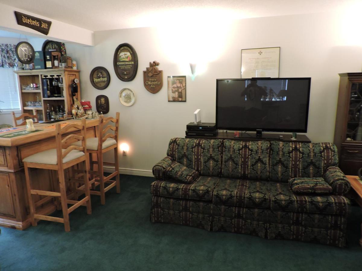 Tucked Inn The Harbour B&B Victoria Harbour Rom bilde